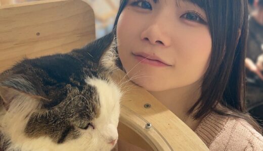 グラビアアイドル【恋川こもも】20歳がAVデビューしKカップ柔軟色白BODYが身ばれ！