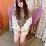 フ◯ン◯菓子調理師専門学校の【まゆこ】ちゃんがFC2に出演しプニプニでエッチなおっぱいが身バレ！